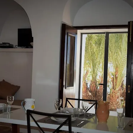 Dammuso -villa Tipica Siciliana- Arco Dell'elefante Villa