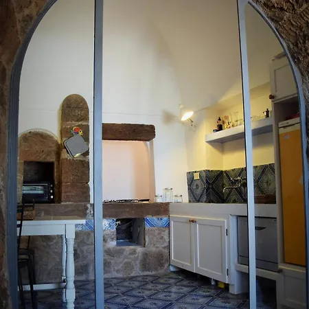 Villa Dammuso -villa Tipica Siciliana- Arco Dell'elefante